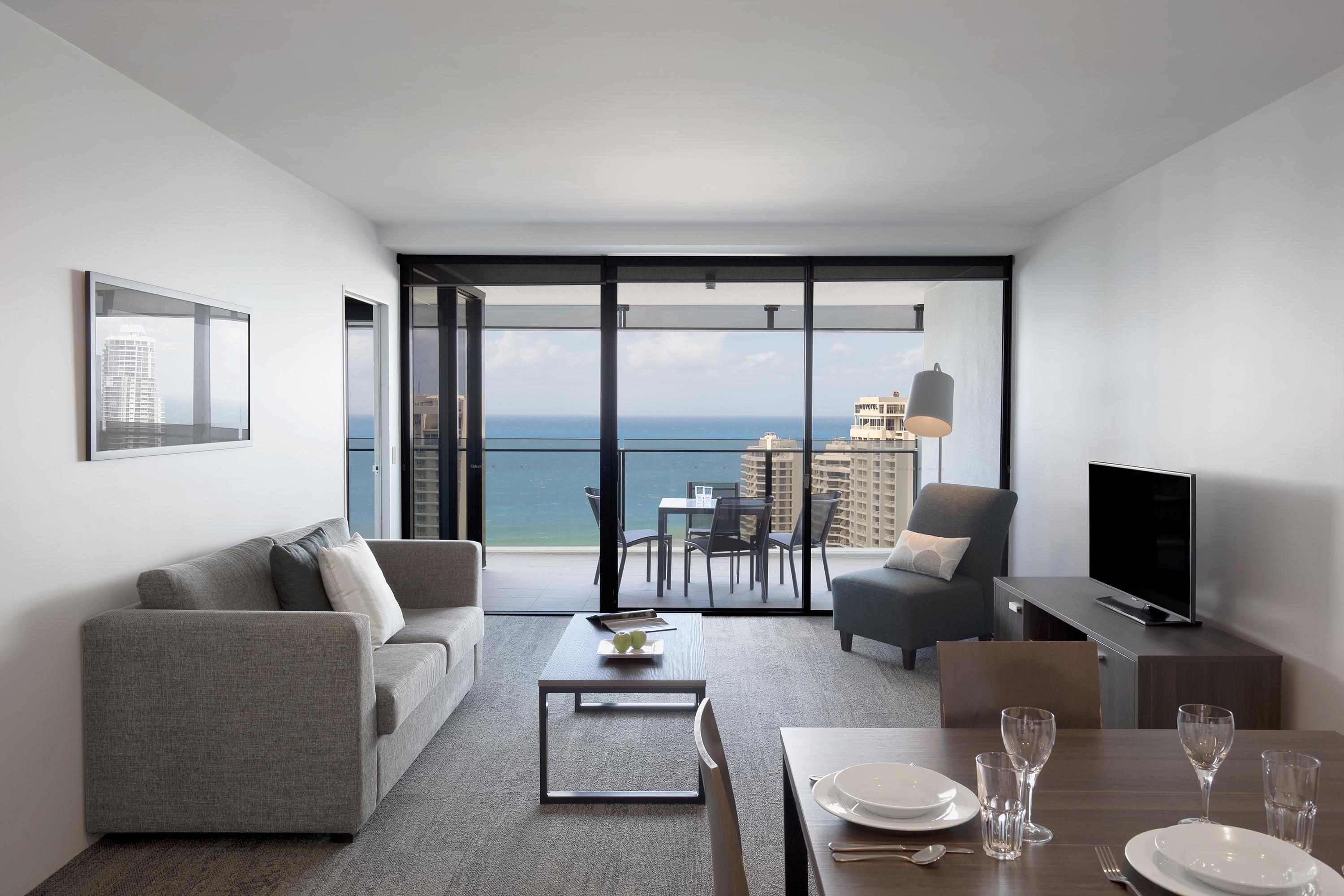 Mantra Circle On Cavill Aparthotel Gold Coast Exterior foto